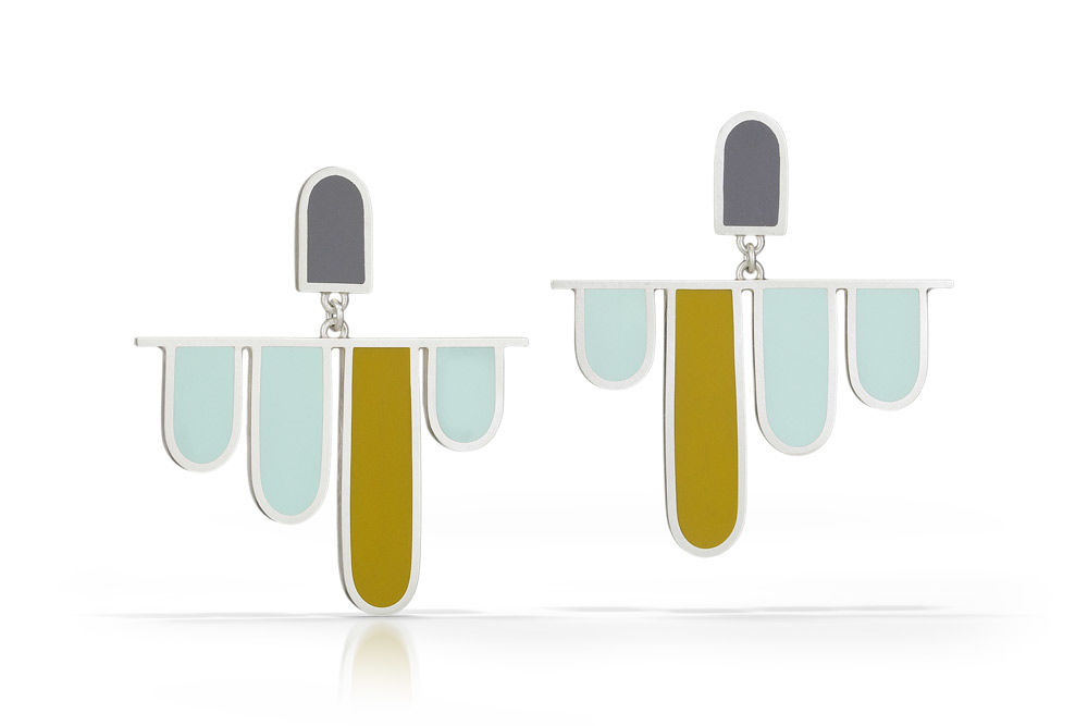 E_Mod_Chandelier.jpg